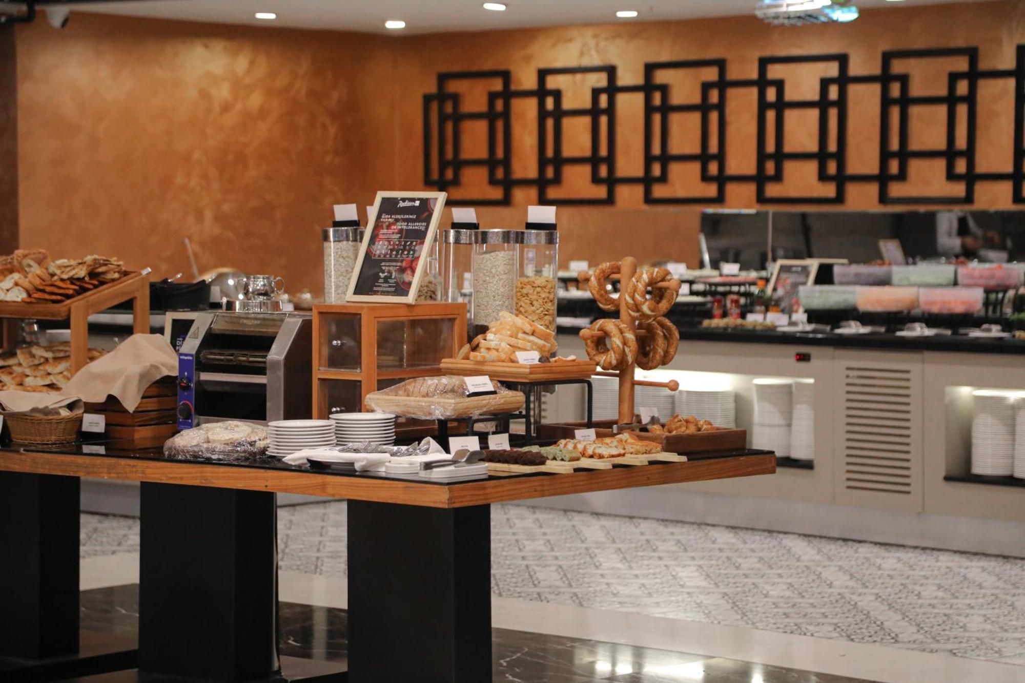 Radisson Blu Hotel, Diyarbakir Bagian luar foto